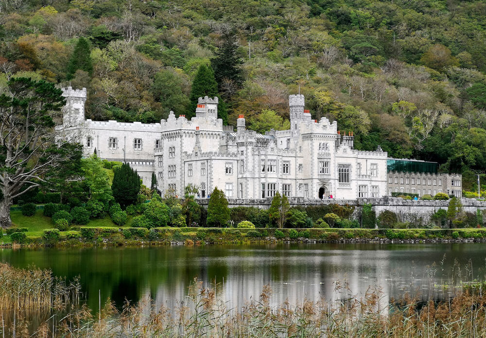 You are currently viewing Kylemore Abbey and Victorian Walled Garden: A Visit to Ireland’s Stunning Benedictine Abbey