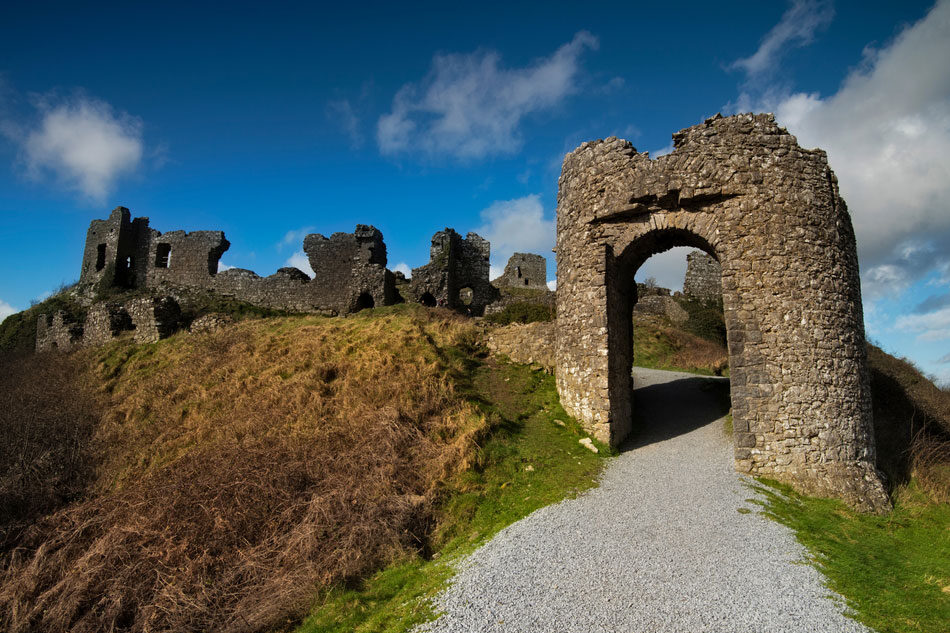 You are currently viewing The Rock of Dunamase: A Journey through Ireland’s Medieval History and Ruins