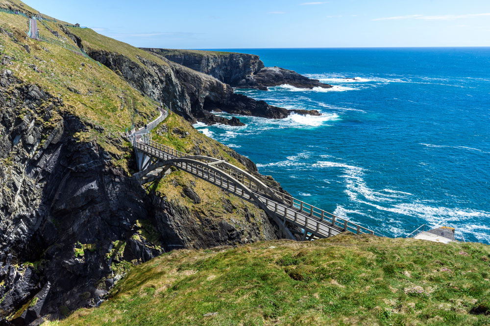 Read more about the article Mizen Head: A Visit to Ireland’s Most Southwesterly Point