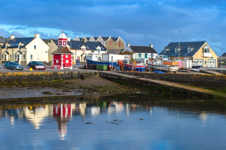 Read more about the article Valentia Island: A Journey to Ireland’s Remote Beauty