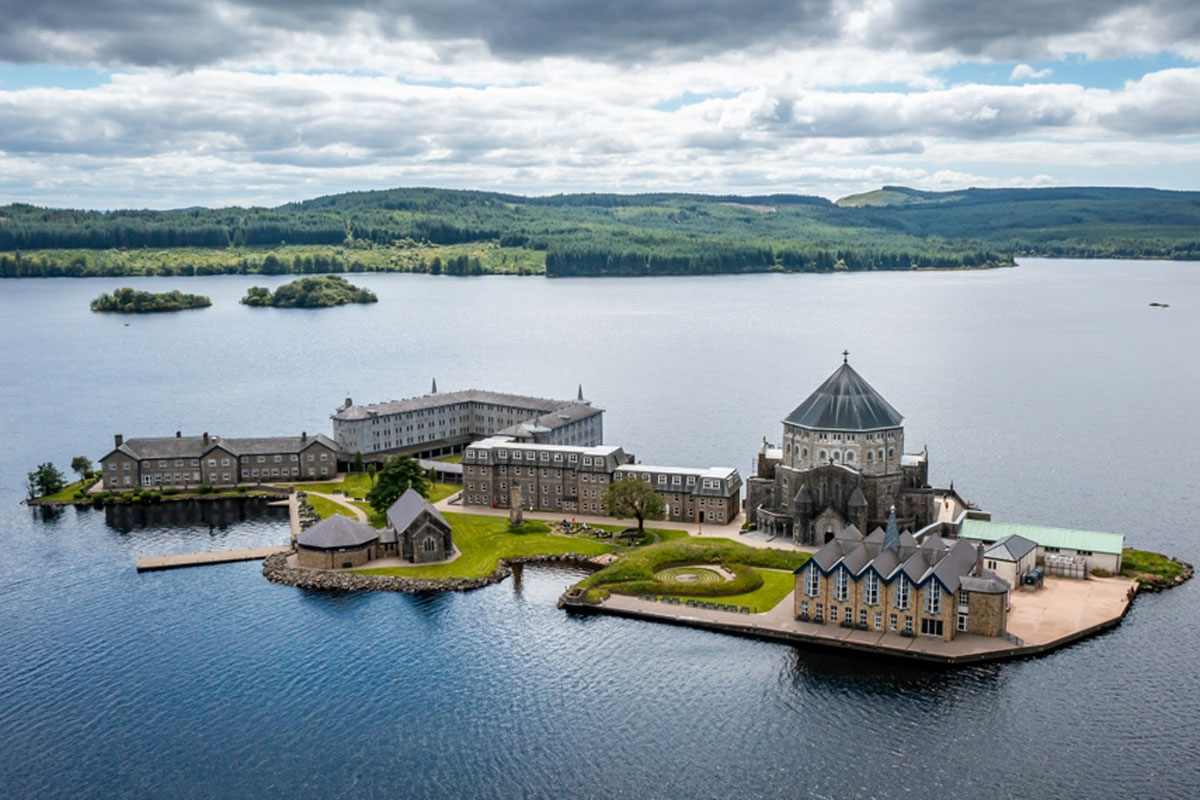 You are currently viewing The Lough Derg Pilgrim Path: A Spiritual Journey in County Donegal