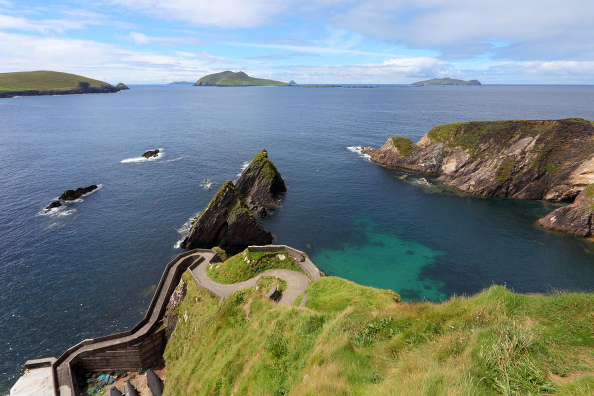 Dingle – A Vibrant Coastal Village