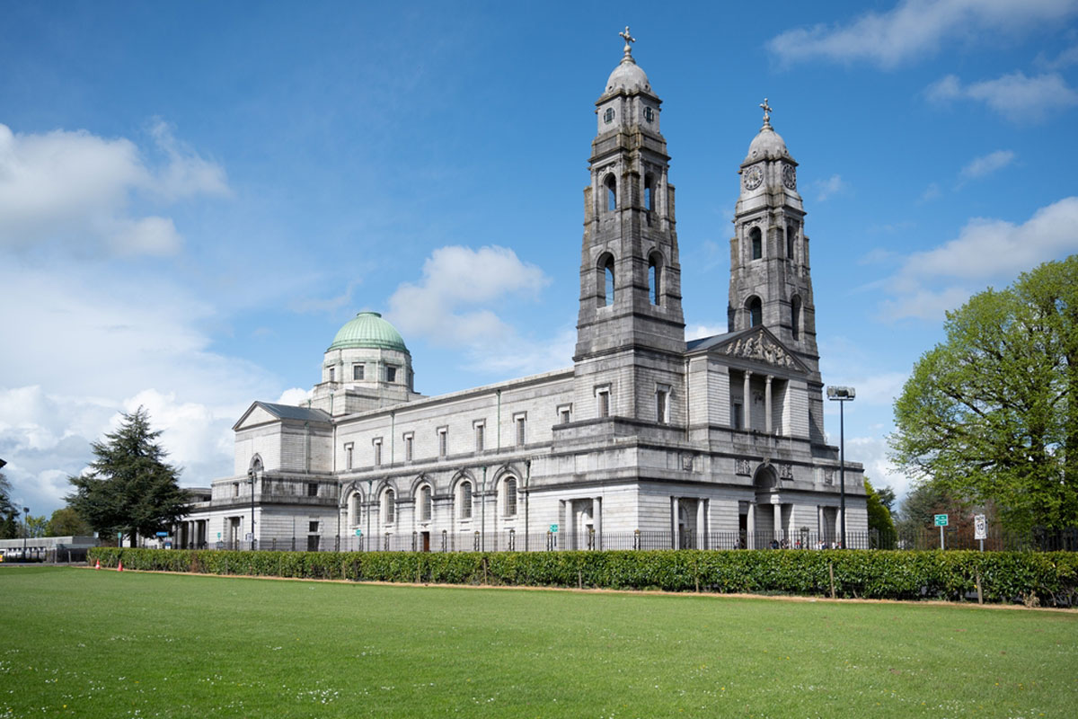 You are currently viewing Mullingar Cathedral of Christ the King: A Neo-Romanesque Masterpiece